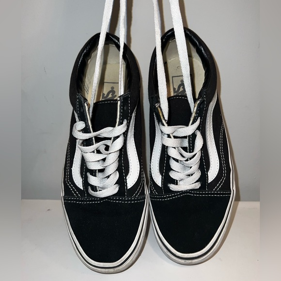 Vans off the wall - low top women’s sneaker, size 5.5 US - Picture 3 of 3
